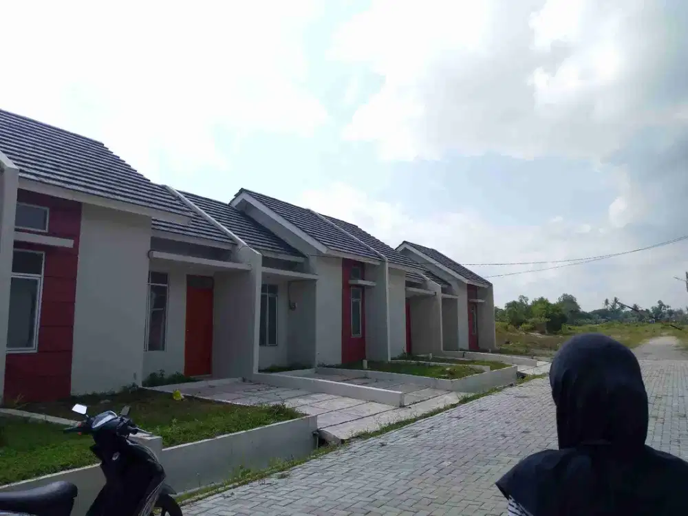 (Reni) rumah minimalis dekat stasiun