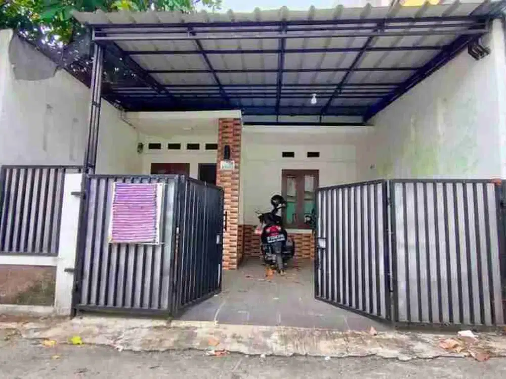 Rumah 1 lantai , terawat ,kavling lama, di pondok gede