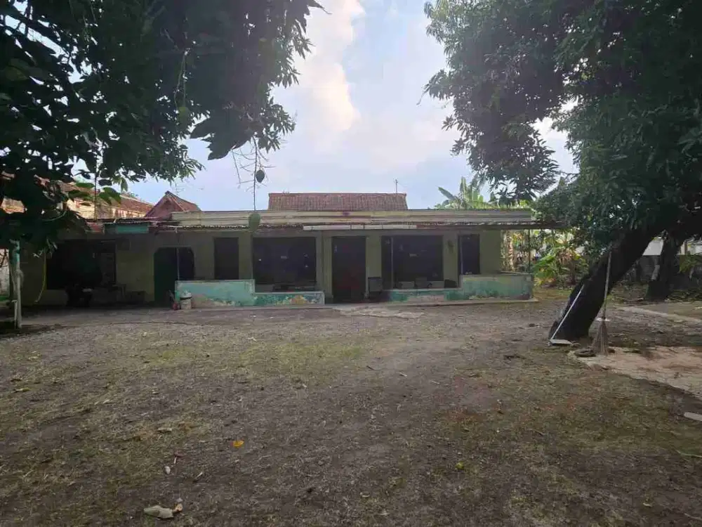 Tanah Bagus Siap Bangun Dekat Jalan Raya Utama di Pajang Laweyan Solo, Cocok untuk Rumah Tinggal, Townhouse, Ruang Usaha, Kantor, atau Kost Elite.