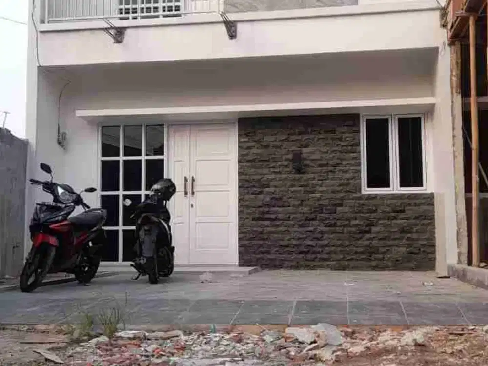 Hunian mewah exclusive kekinian 2lantai di Jatibening dinding ful batamerah lokasi selangkah ke stasiun LRT Jatibening