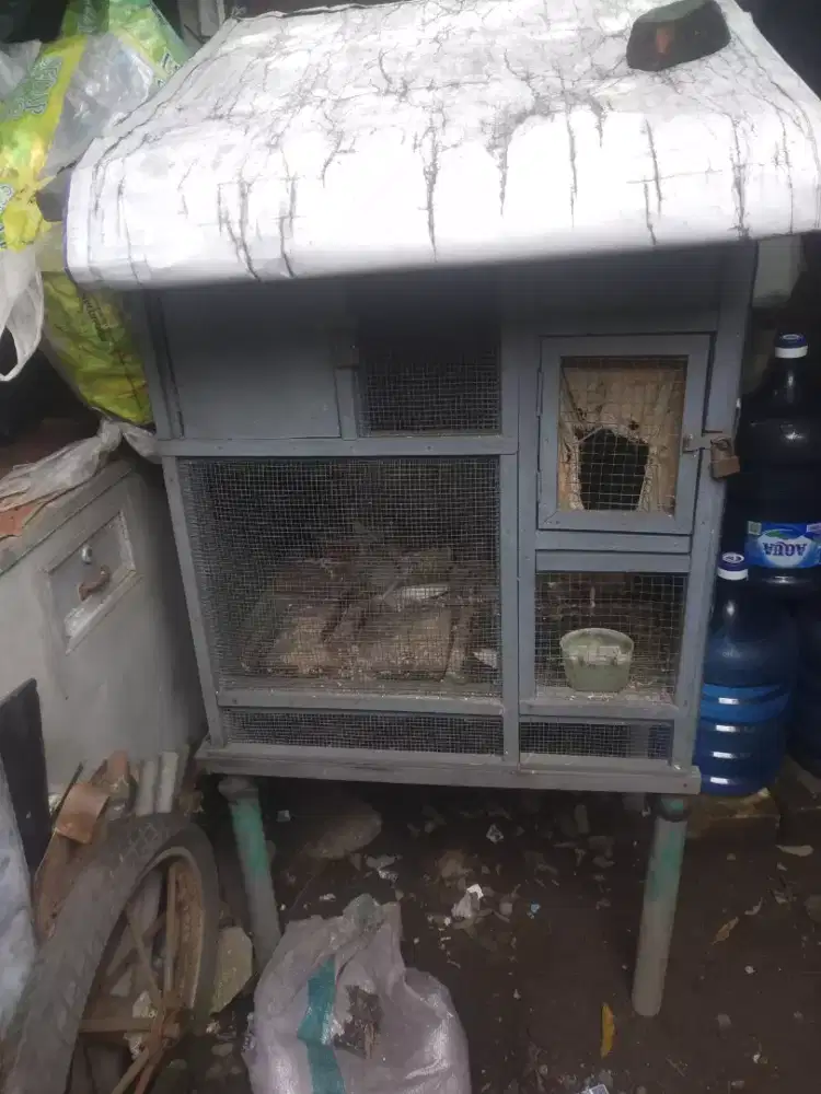 Bekas Kandang burung