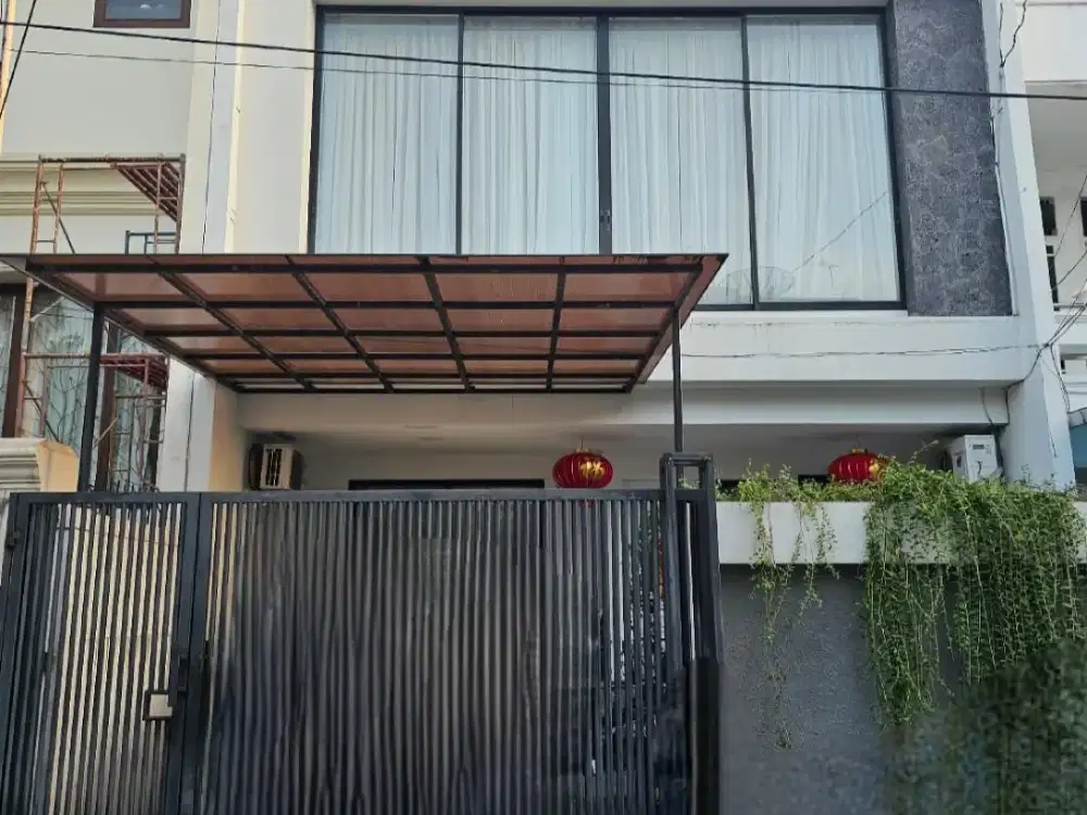 rumah bagus 2lantai di sunter jakut