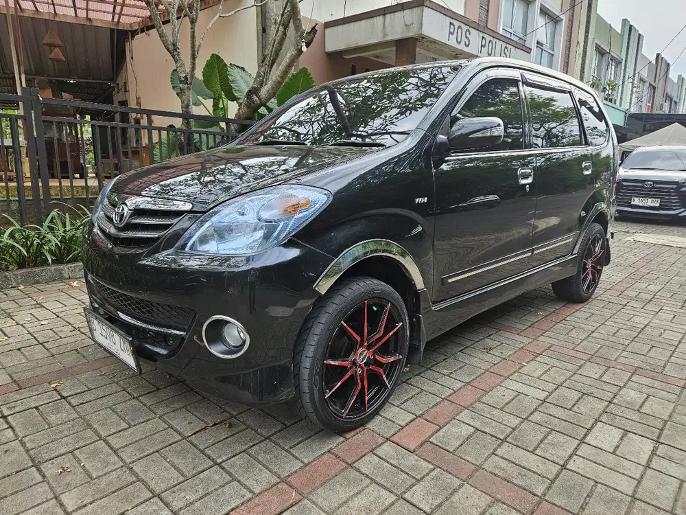 Toyota Avanza 2011 Bensin