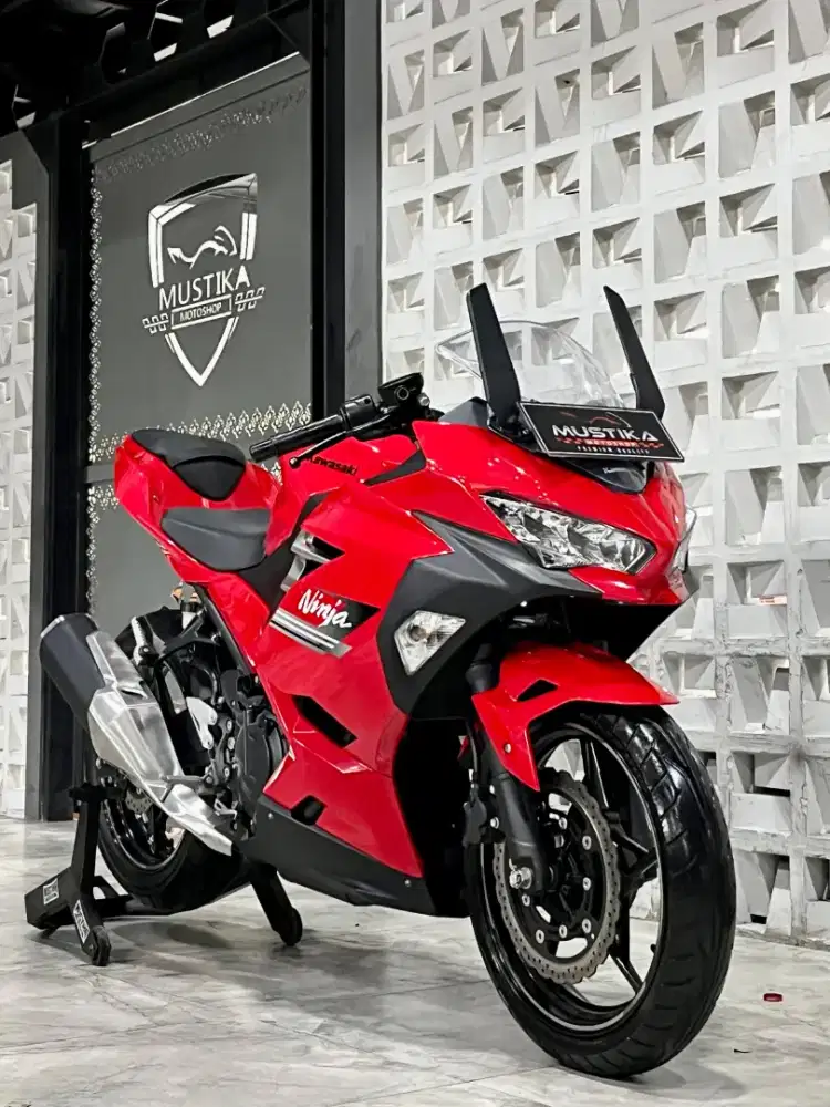 KAWASAKI NINJA 250 2021 - Chintia Mustika