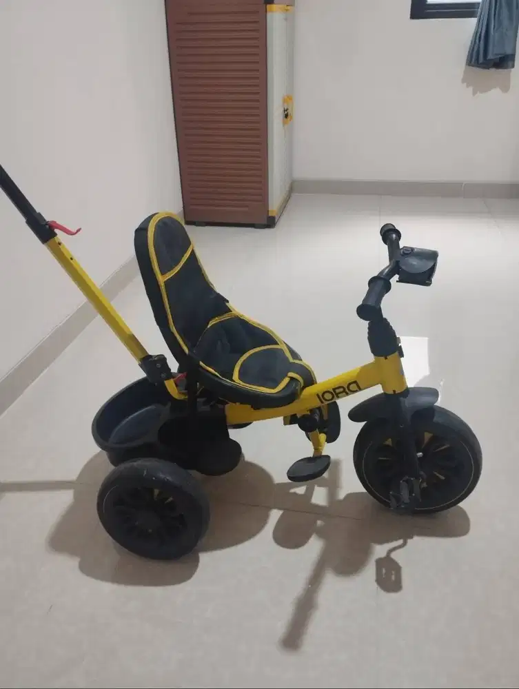 Sepeda Roda Tiga Anak LORD – Bekas Pribadi, Nyaman & Aman untuk Si K