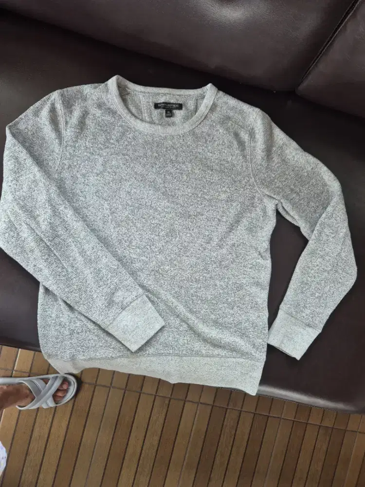 Kaus lengan panjang BANANA REPUBLIC