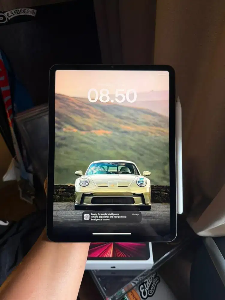 ipad pro gen 3 M1 256gb wifi only + apple pencil gen 2