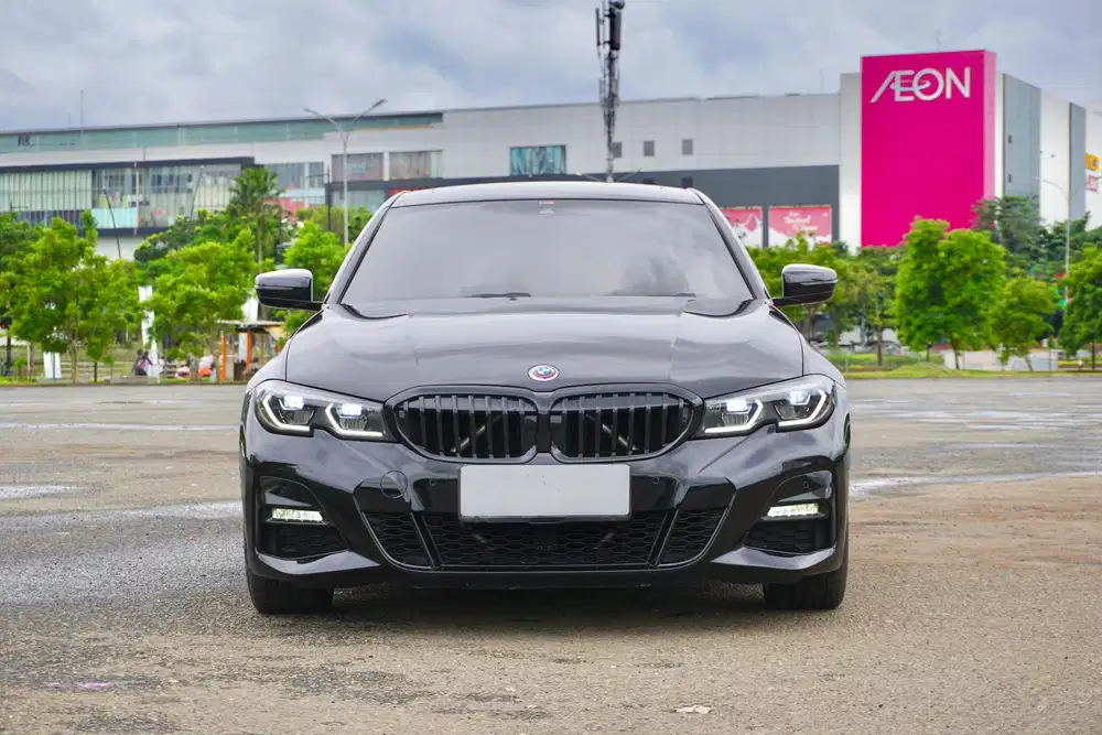 HOT ITEMS ! LOW ODO ! BMW 330i G20 MSport M Sport 50 Jahre 2022