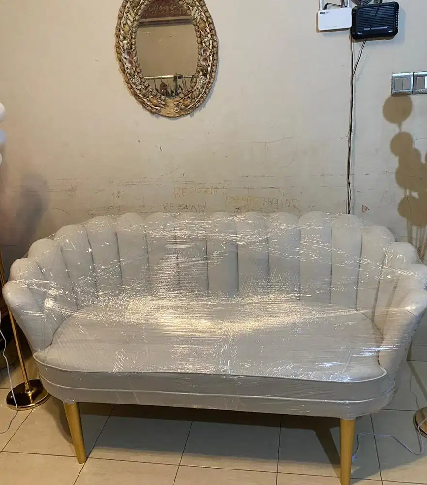 Sofa Kerang/ bangku kerang