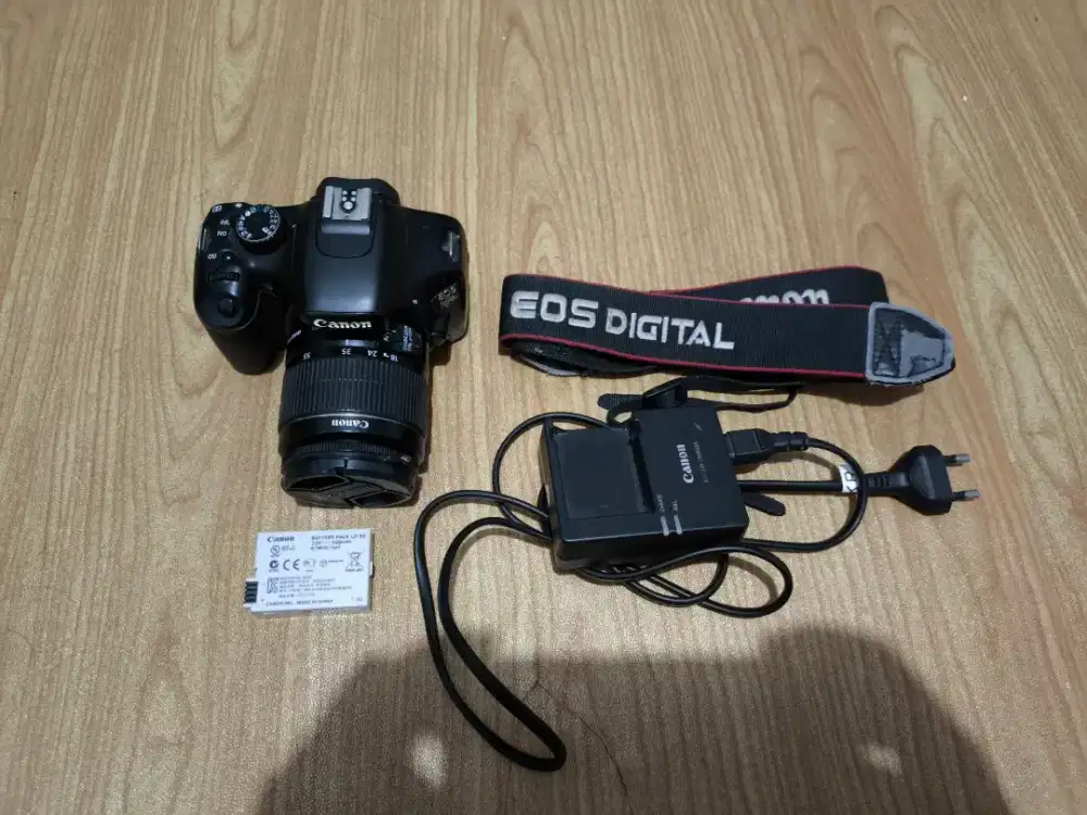 Kamera canon eos 550D