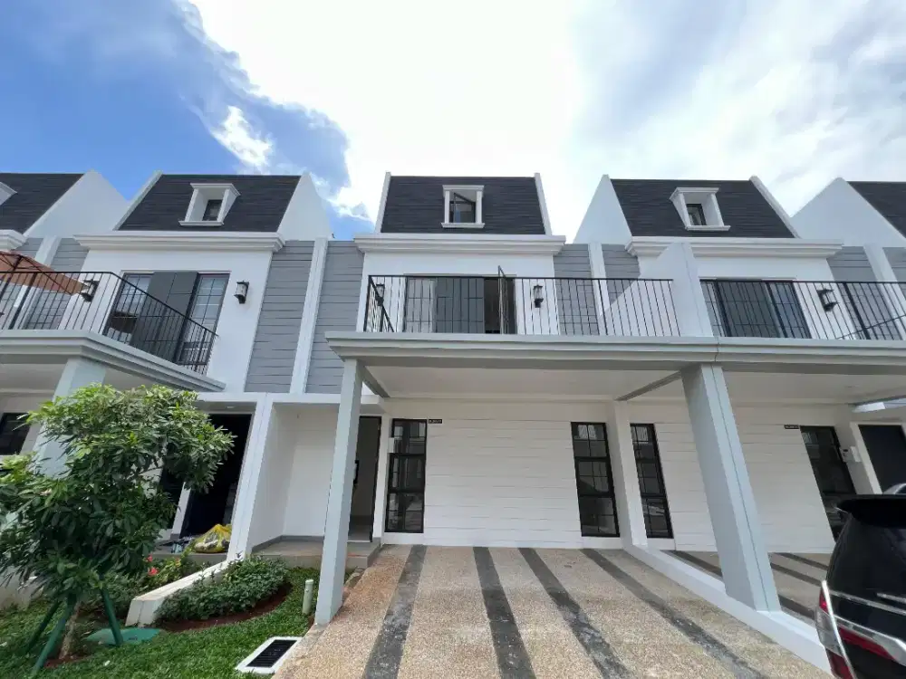 Rumah 3 Lantai di Cluster Westeria, JGC, Cakung, Jakarta Timur