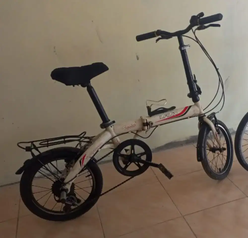 Jual sepeda lipat merek Laux Turin