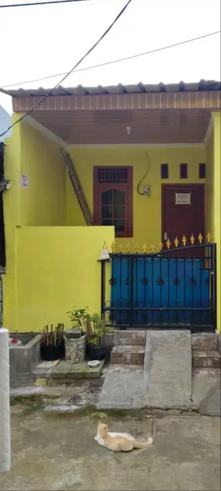 Di sewakan/di kontrakan rumah 3 petak baru renov, di Bekasi Kota
