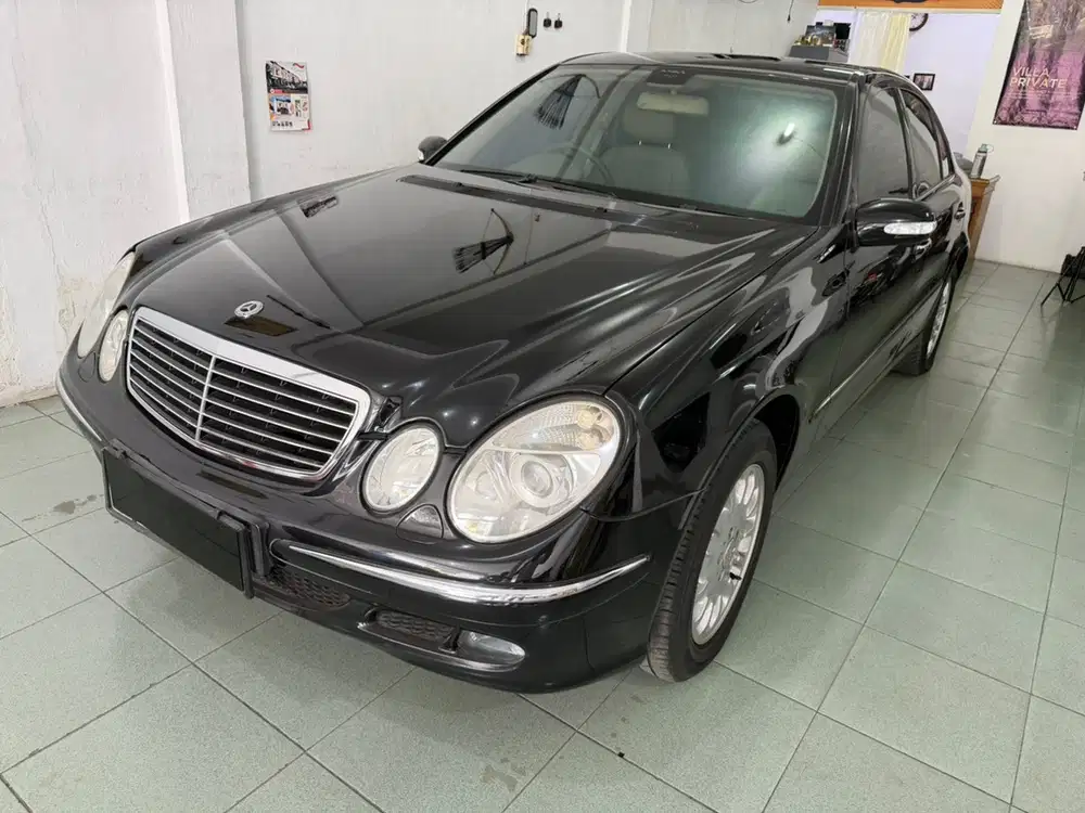 Mercedes Benz E280  2006