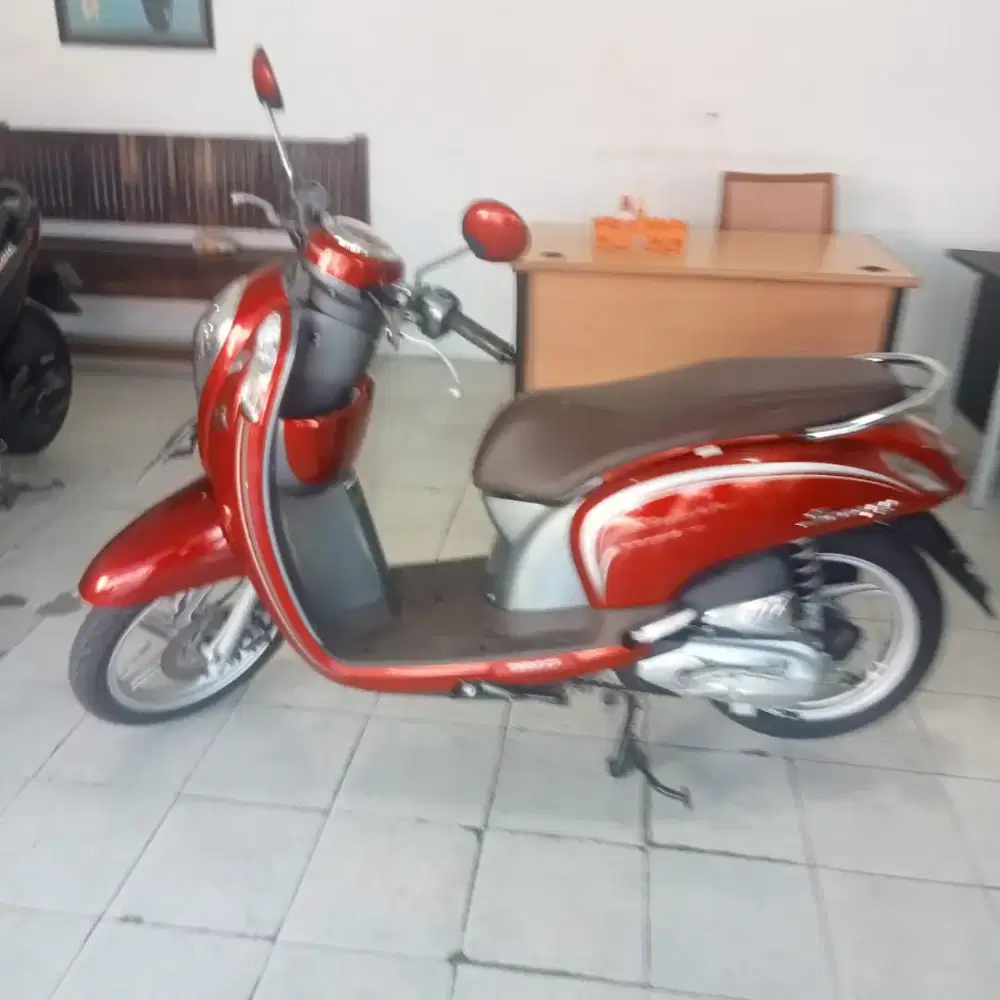 Scoopy merah 2017 gbm tunai kredit