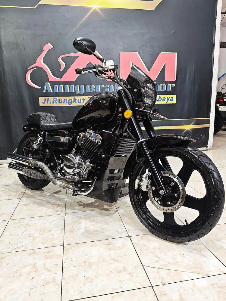 Benelli PE 250cc 2cilinder retro klasik  keren .Anugerah motor rungkut