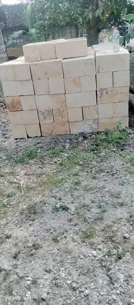 Batu kumbung buat pondasi