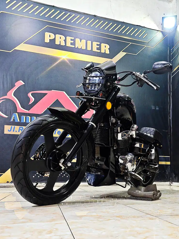 Benelli PE 250cc 2cilinder retro klasik  keren .Anugerah motor rungkut