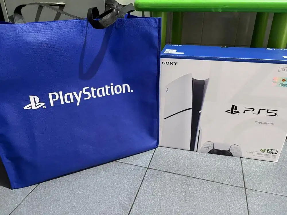 PS 5 Disc Version terbaru (Like new baru beli tgl 3jan26)