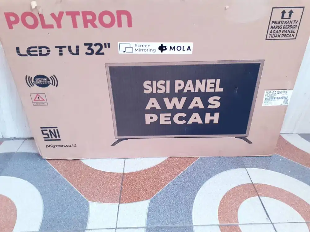GARANSI 1BULAN TV POLYTRON 32IN DIGITAL TV KONDISI NORMAL MULUS