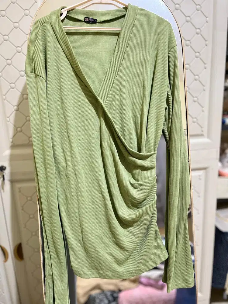 Blouse knit sage lengan panjang press body