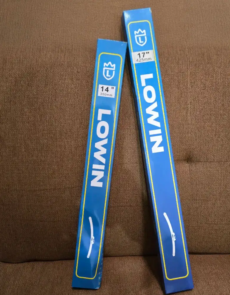 Wiper frameless universal ( Lowin ) uk. 14 dan 17