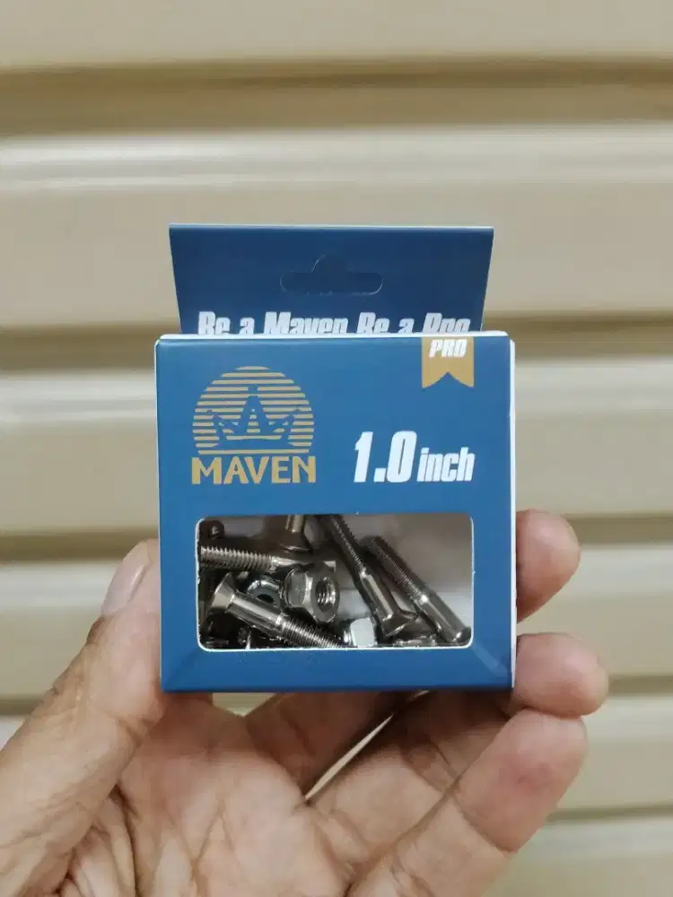Skateboard Hardware Maven logo 1