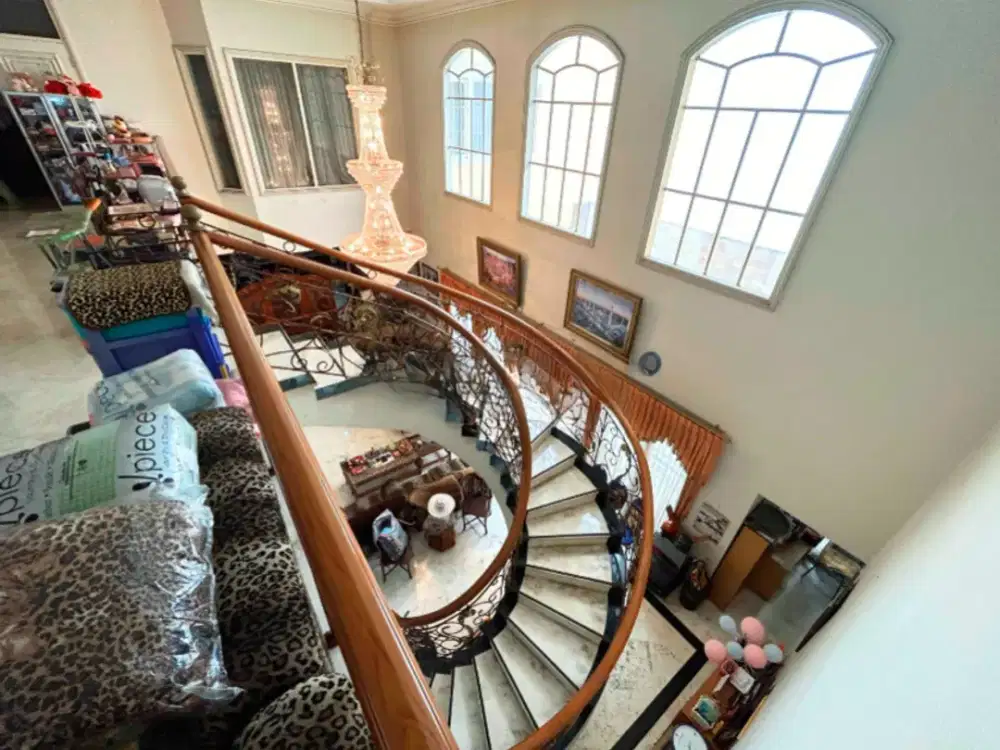 Dijual Rumah MEWAH di Jalan Denpasar, Setiabudi Kuningan Jakarta Selatan