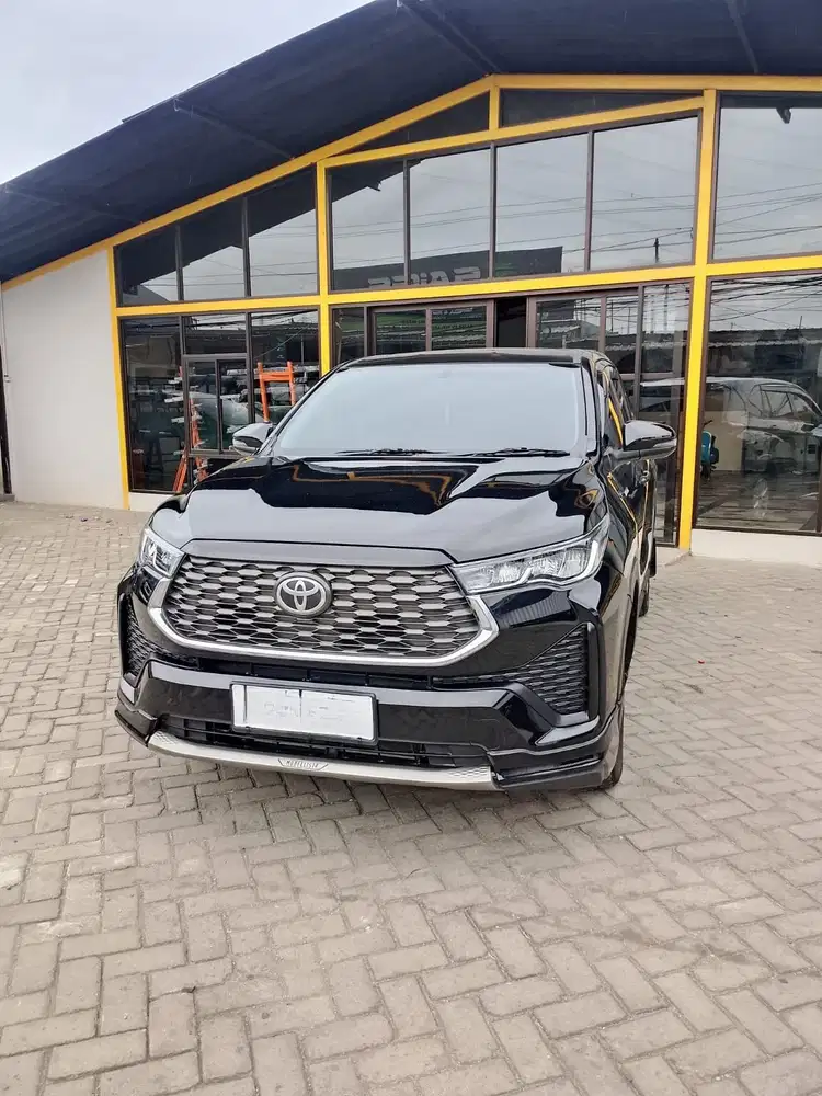 Toyota Kijang Innova 2023 Hybrid