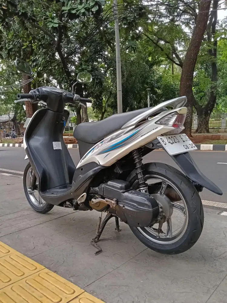 DIJUAL CASH YAMAHA MIO SPORTY THN 2007 PAJAK IDUP SIAP PAKAI
