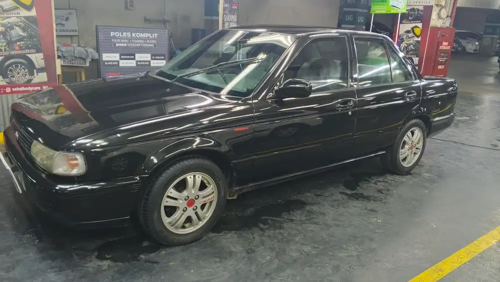Nissan Sunny 1996 Bensin