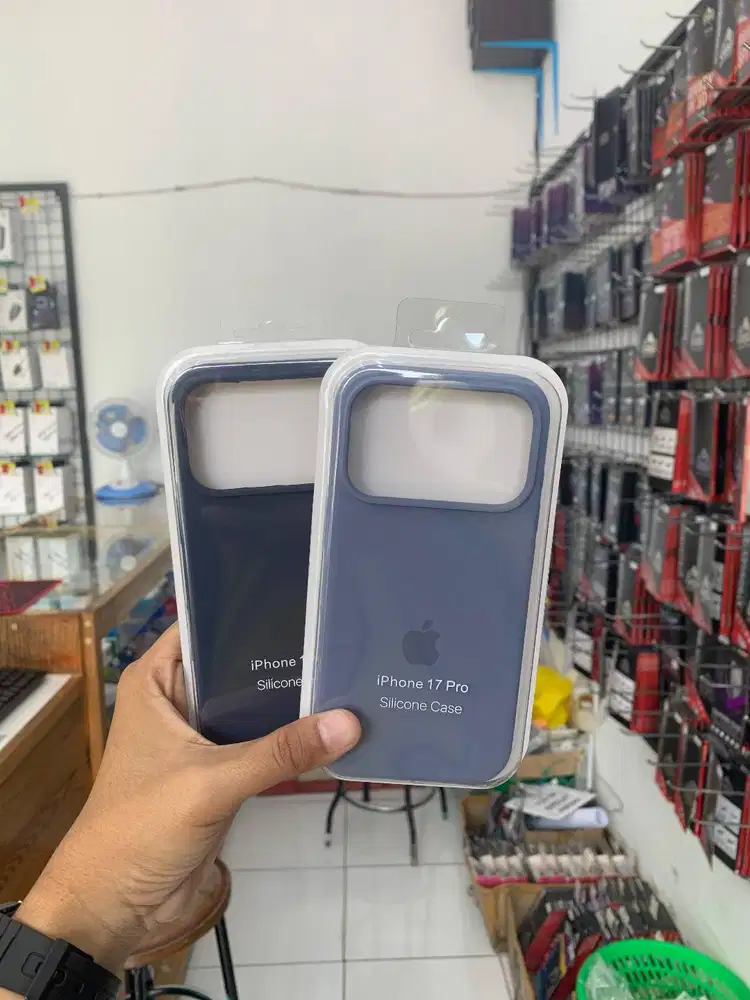 Leather Coated Soft iPhone 17 Pro