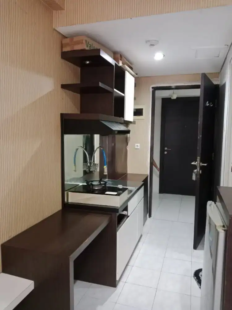 Di kontrakkan Apartemen purimas