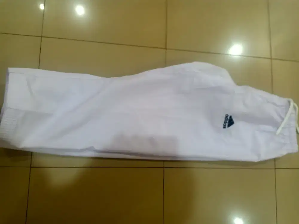 Baju beladiri dewasa