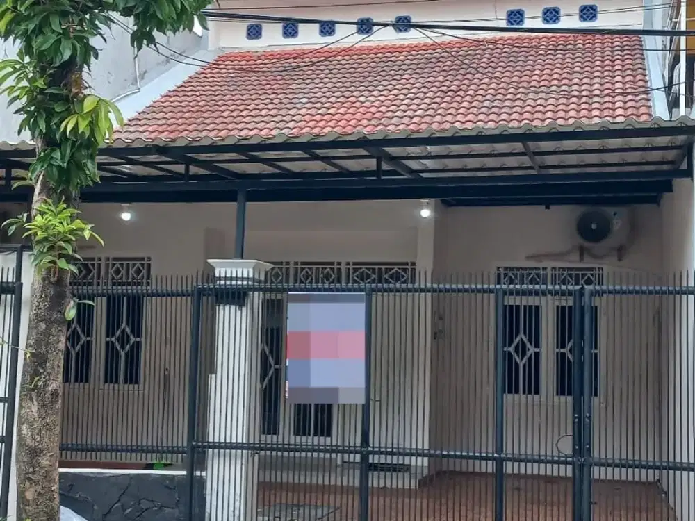 WTS DIJUAL CEPAT RUMAH 1,5 LANTAI RAPI SIAP HUNI DI CLUSTER MAHONI TAMAN ROYAL 1 TANGERANG