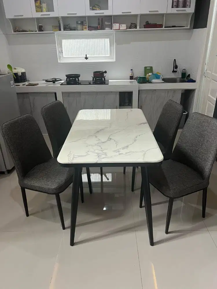 SALE MEJA MAKAN MARMER