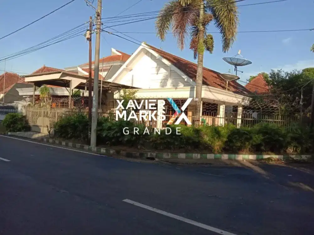 Dijual Rumah klasik terawat di Jalan Gunung2, Klojen, Malang