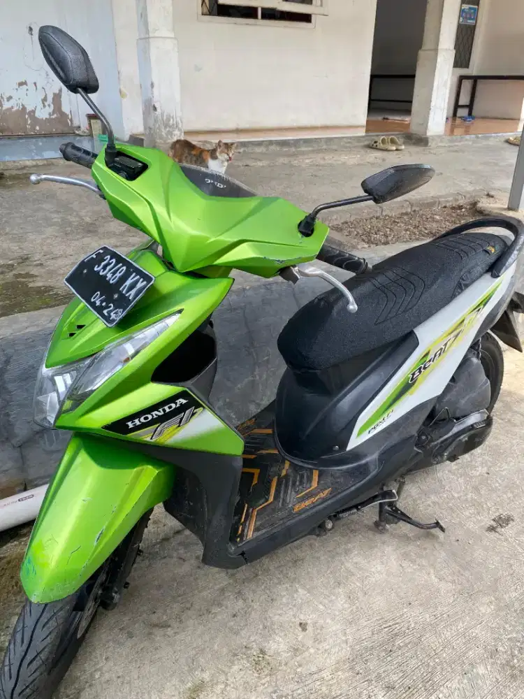 Dijual motor beat 2014 Rp. 5.000.000,-