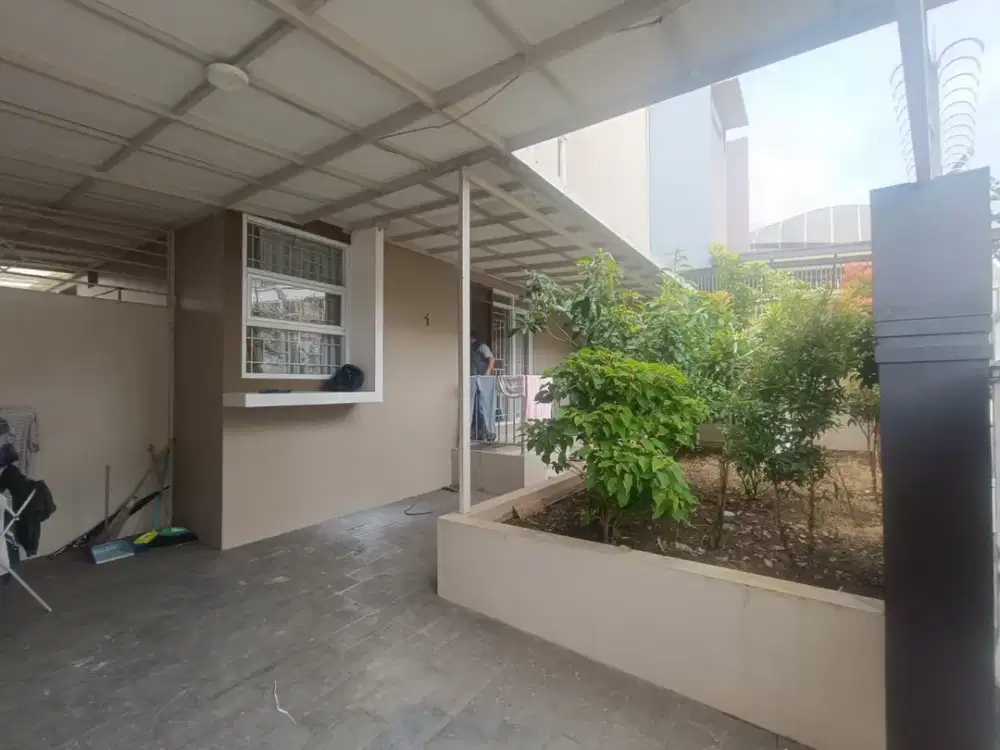 Dijual Rumah Siap Huni Nyaman Minimalis Lokasi di Sayap Setiabudi Bandung