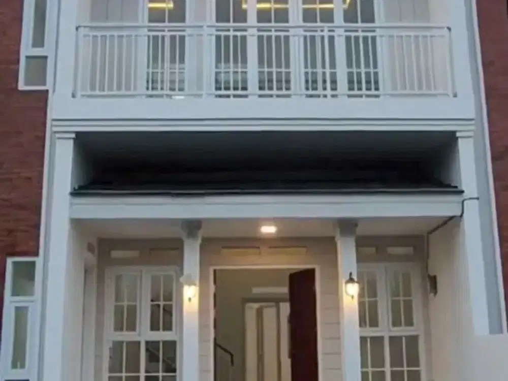 Dijual Rumah 2 Lantai Arcamanik Bandung, Dekat SPORT Jabar Shm