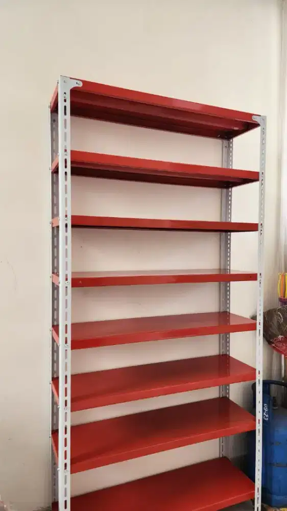 Rak besi rak perlengkapan rumah tangga