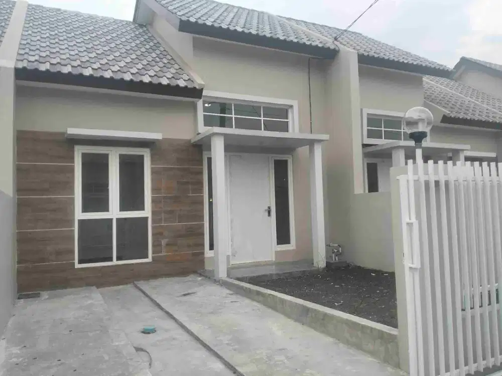 Dijual rumah baru di selatan gunung anyar dan timur Juanda