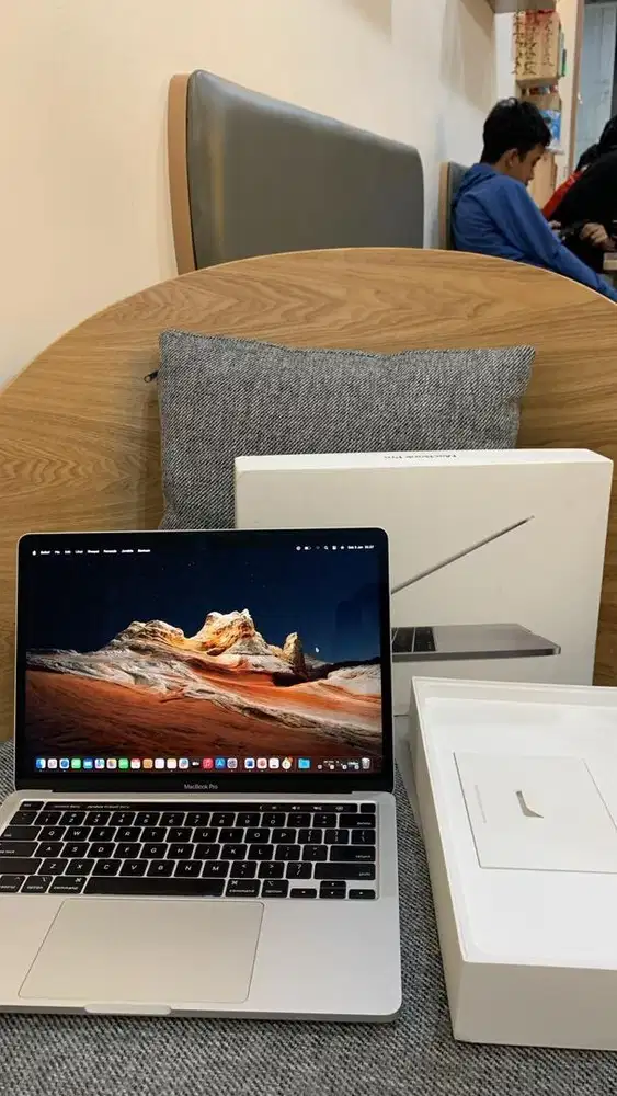 Jual Cepat Macbook Pro Touchbar 2020 Fullset Ram 16