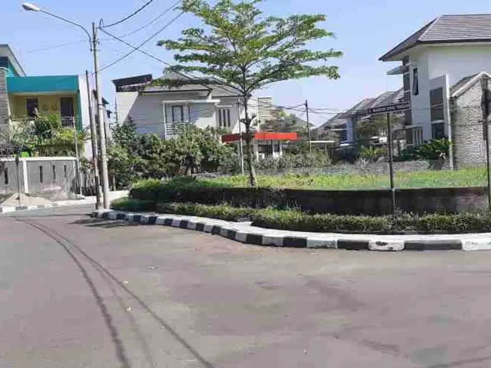 Di jual tanah bawah pasaran komplek grand sharon samping metro margahayu