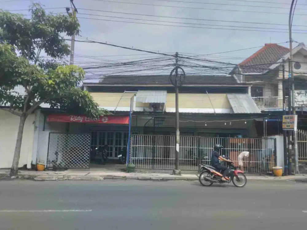 RUMAH PLUS KOST2AN POROS SUKUN MALANG