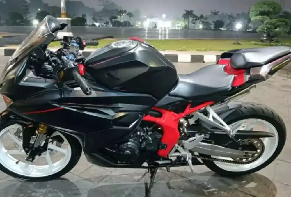 Jual Cepat Honda All new CBR250r. mulus jarang di pakai