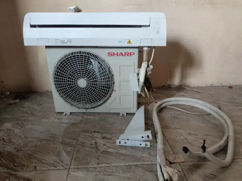 AC 1/2 PK  merk Sharp