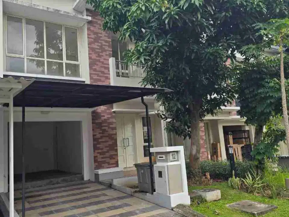 Termurah Rumah posisi strategis di Gading serpong