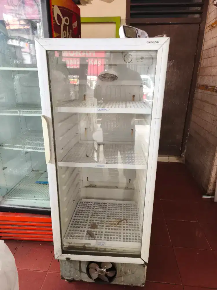 Menjual chiler kecil