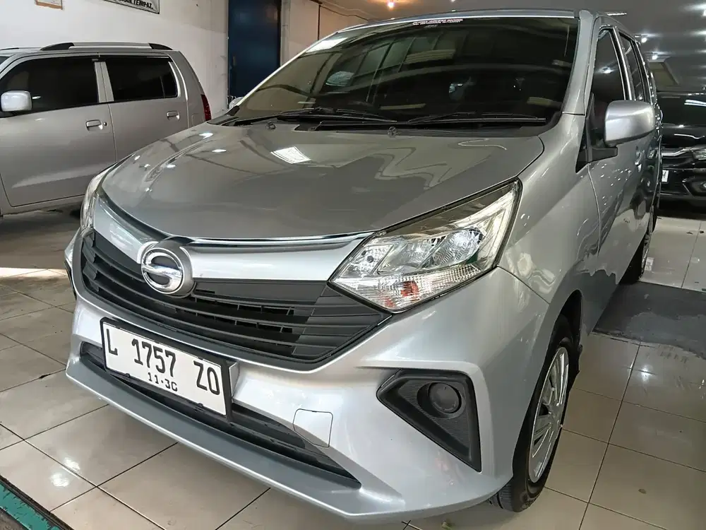 Sigra M Manual Silver Siap Pakai